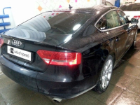 Отключение катализаторов на Audi A5 3.2 FSI 265hp 2009 года (Фото 3)